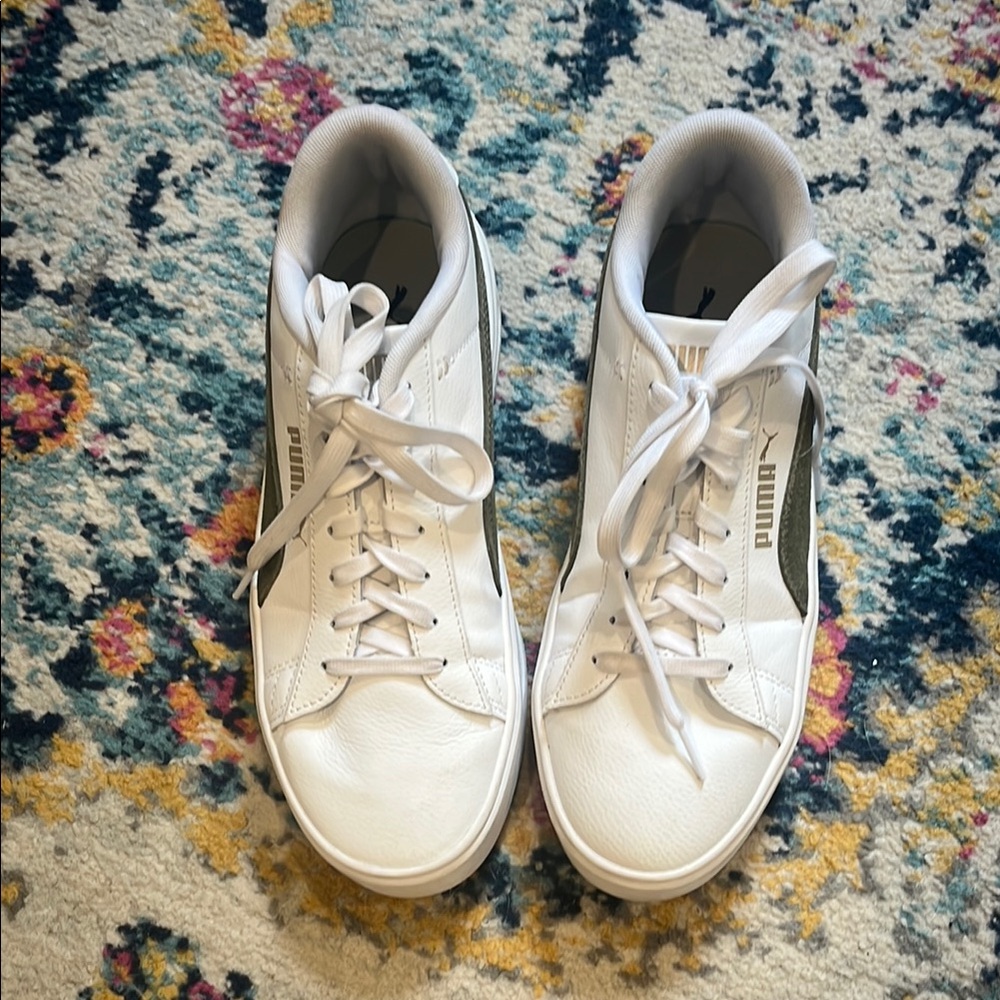 Puma White Sneakers with Army Green Formstripe Accent